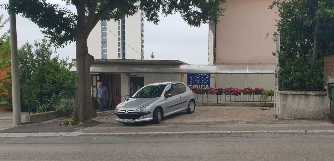 Fami Superior One Bedroom Apartment リエカ エクステリア 写真