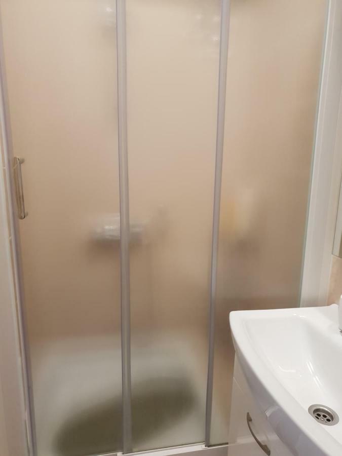 Fami Superior One Bedroom Apartment リエカ エクステリア 写真